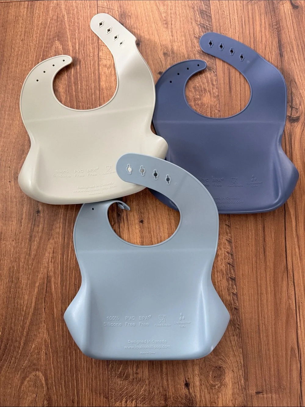 Set of 3 LouLou Lollipop silicone bibs, blue/green